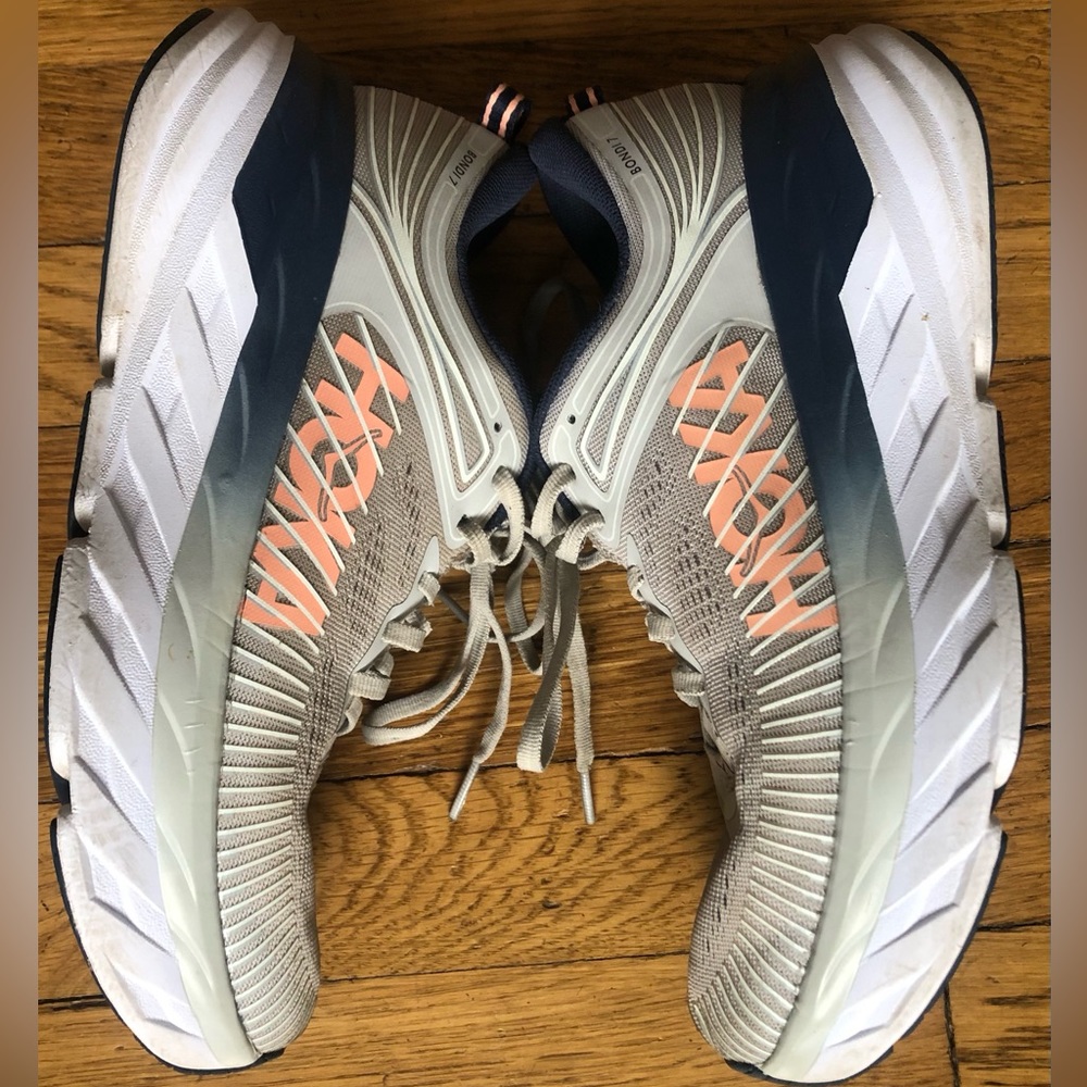 Hoka Bondi 7. Regular width, women’s size 8.